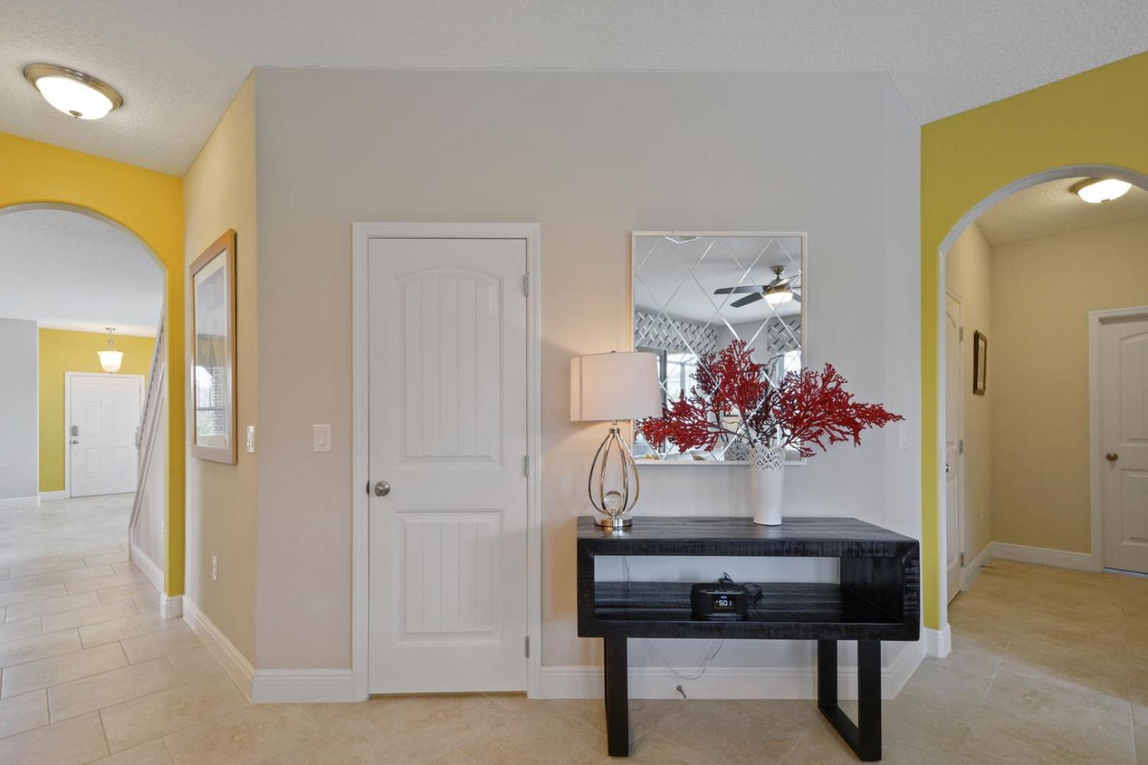 Serene Bliss At White Rose Villas Davenport Room photo
